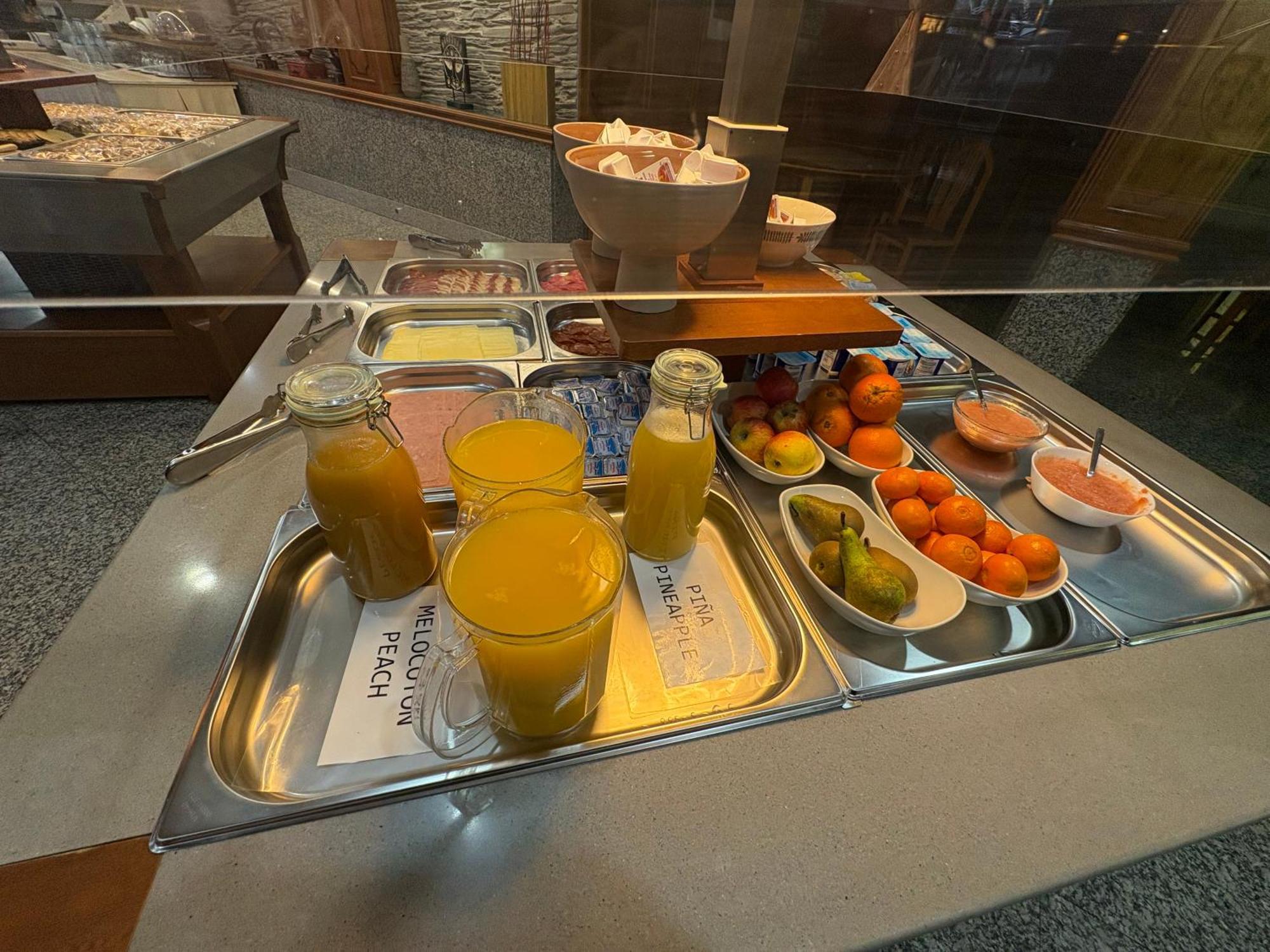 Hotel Los Olmos لوغو المظهر الخارجي الصورة